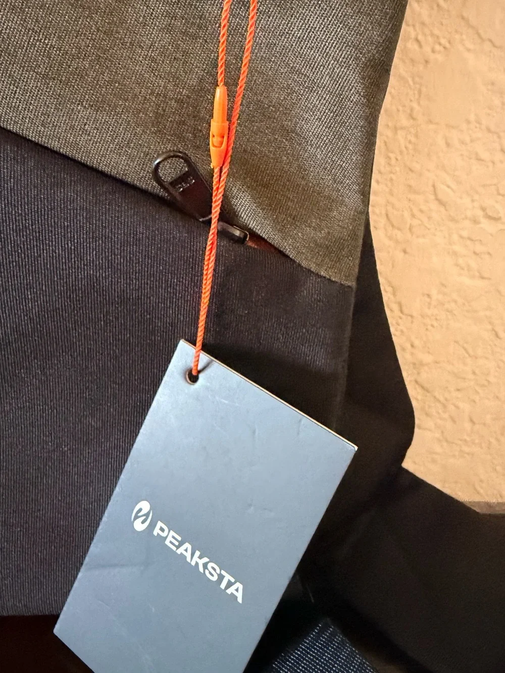 PEAKSTA Anti-Theft Crossbody Sling Bag for Men and Women